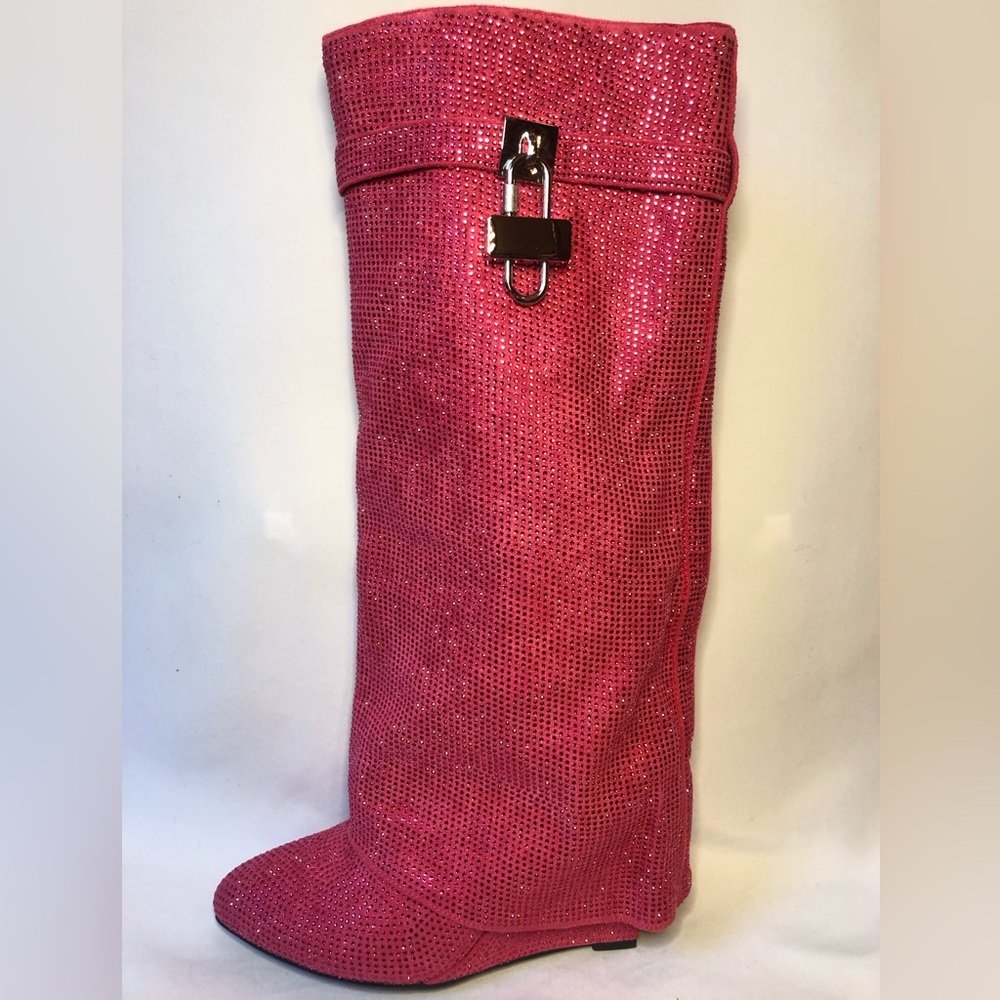 Pink rhinestone shark lock style boots
